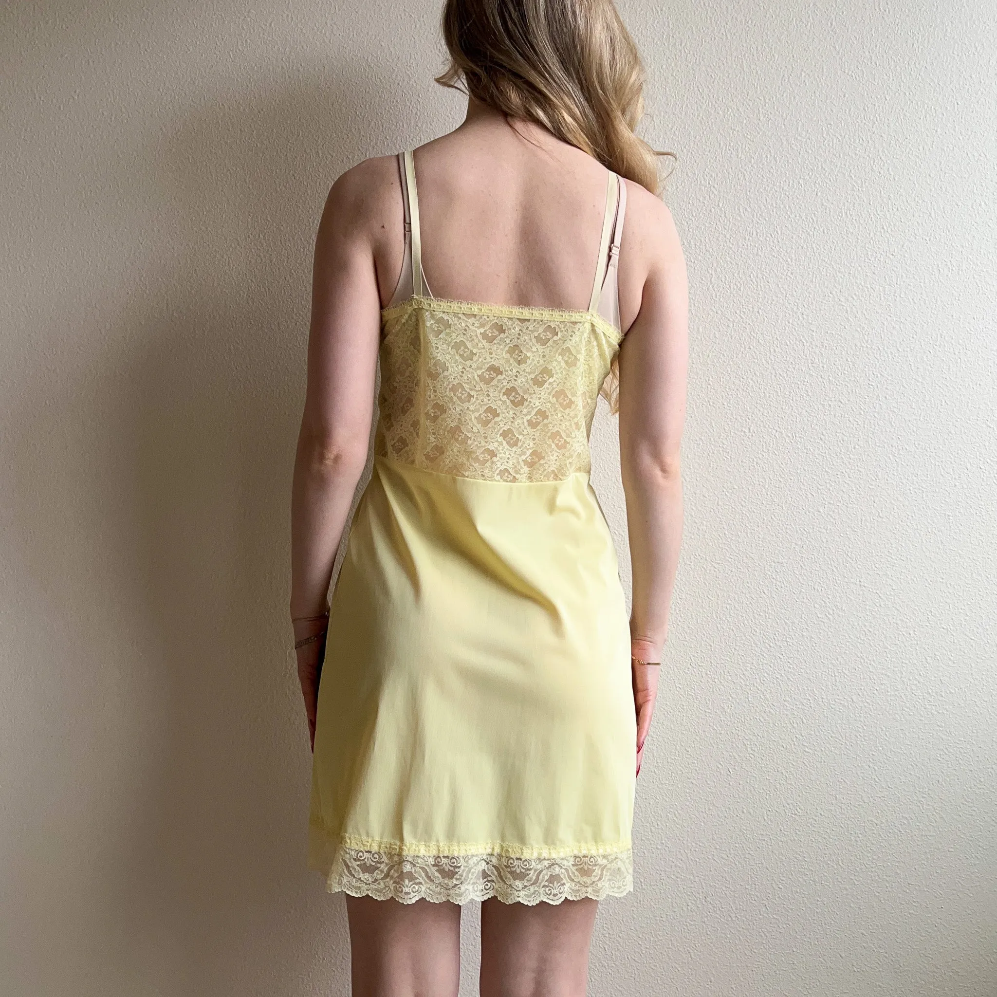 1960s Pale Yellow Slip Dress With Lace (S/M)