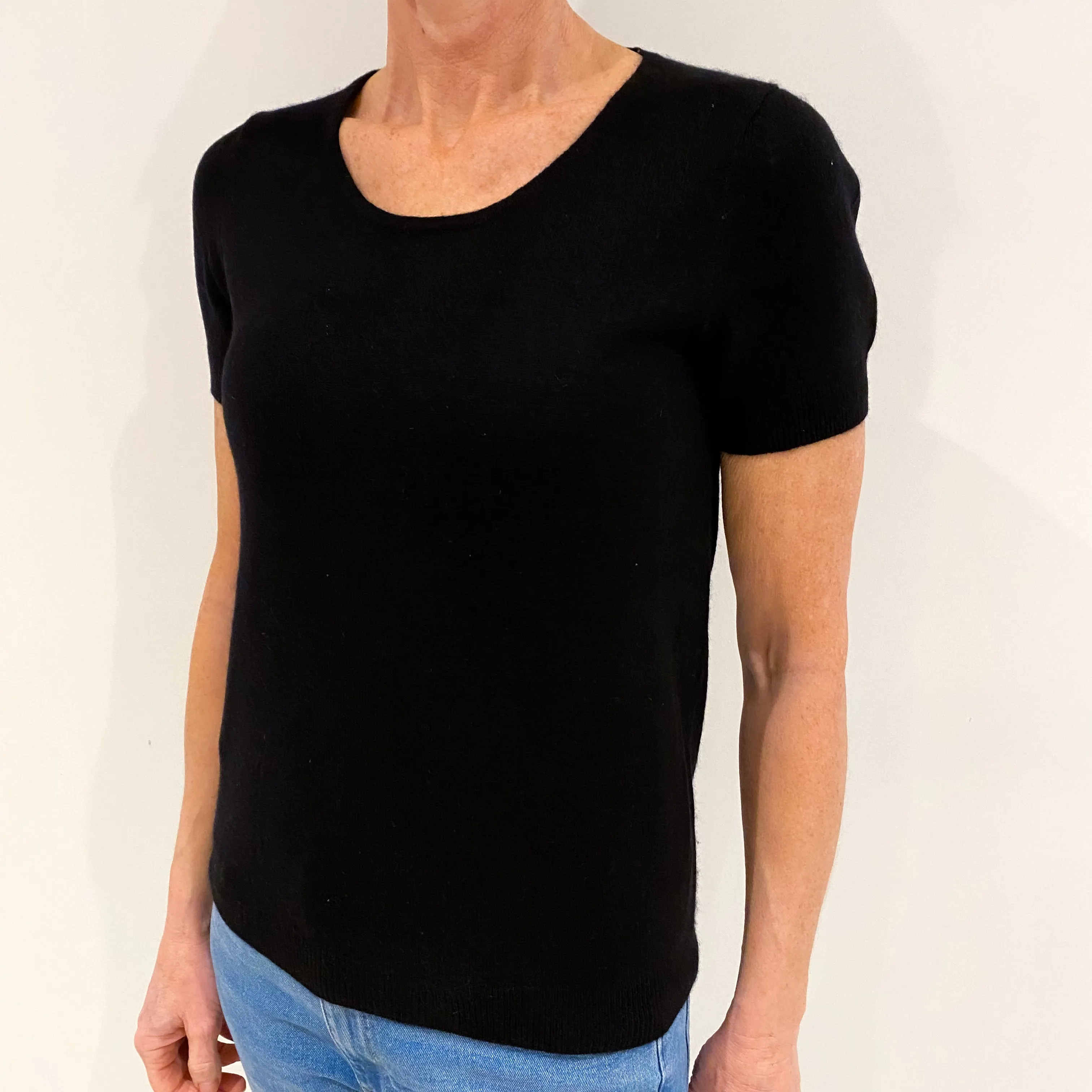 Black Cashmere Short Sleeved Deep Crew Neck Jumper Small