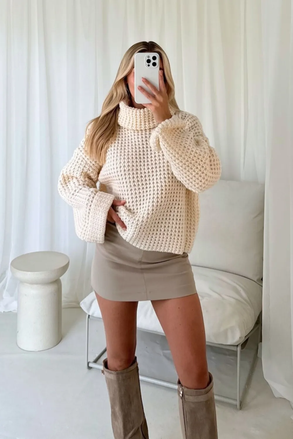 Cara cream chunky knitted jumper