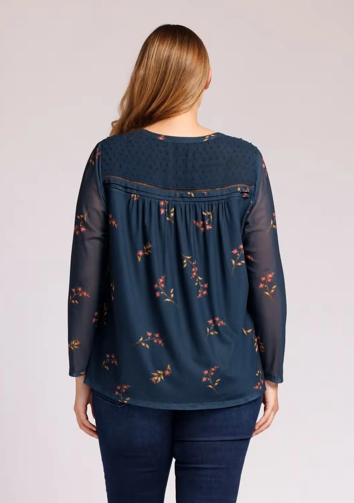 CURVY Amelie Long Sleeve Floral Top