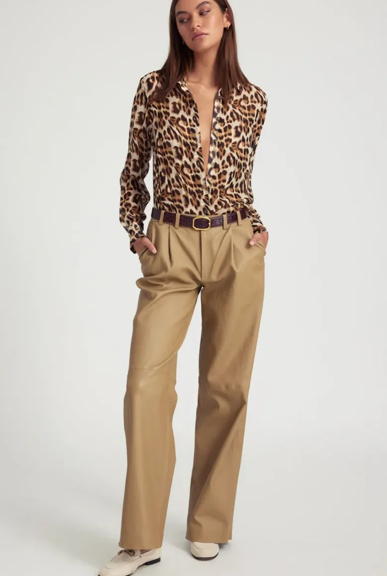 LEOPARD SILK BUTTON DOWN