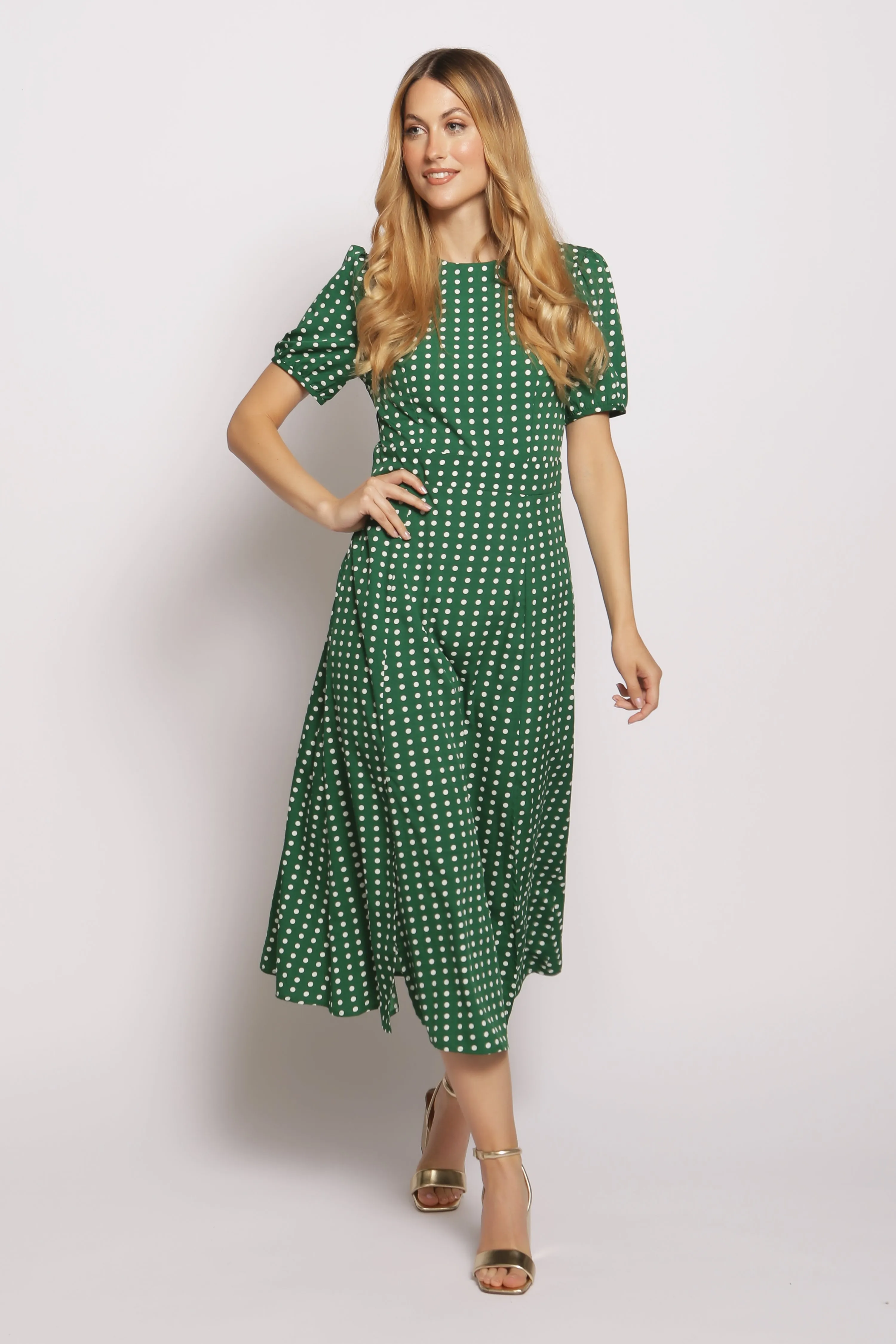 Short Sleeve Maxi Dress in green polka dot