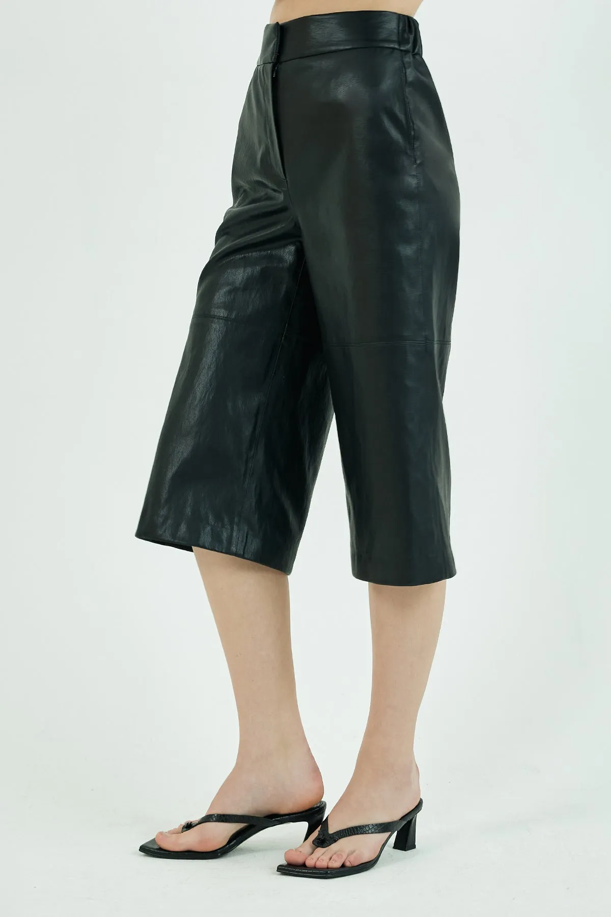 Vegan-leather culottes