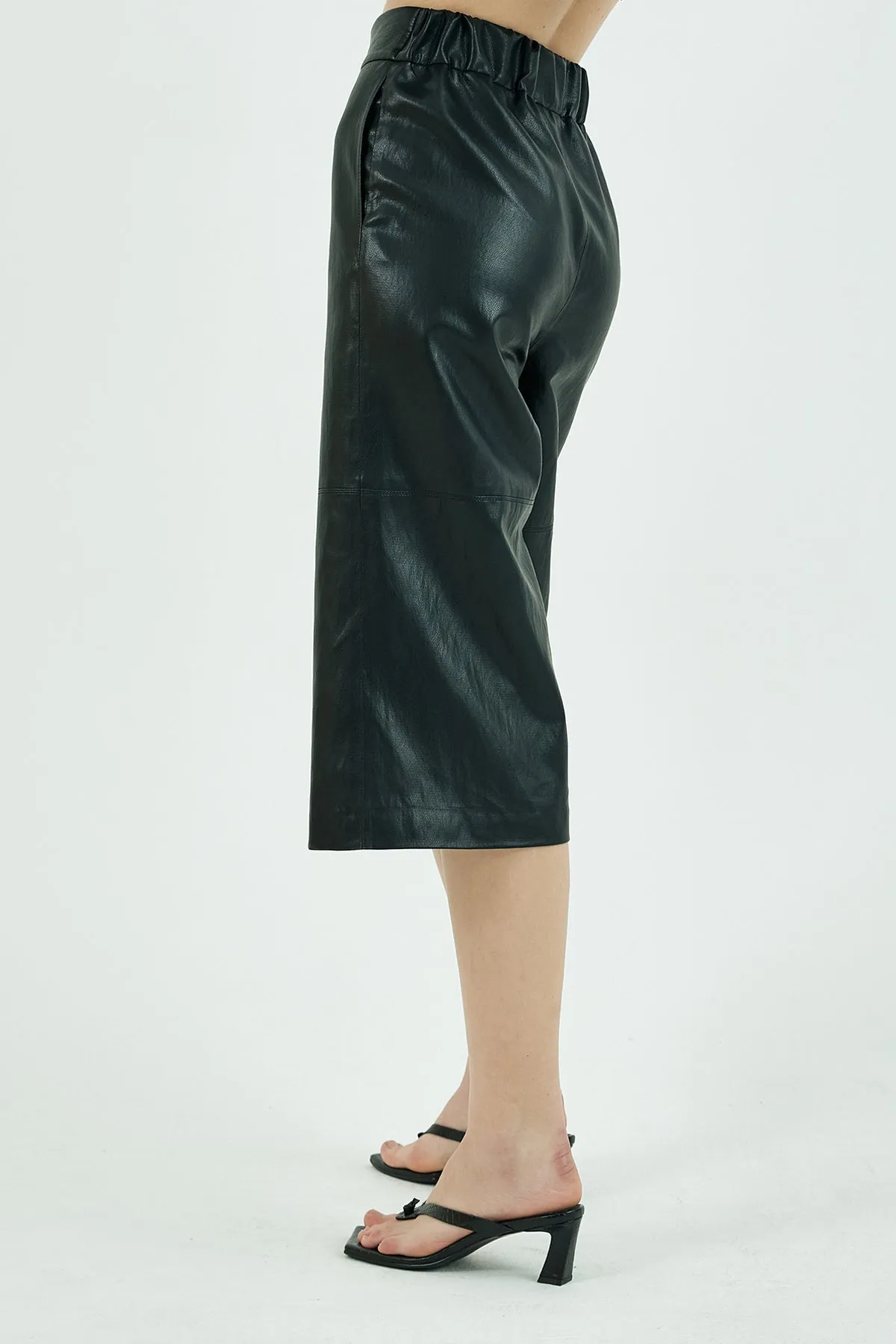 Vegan-leather culottes